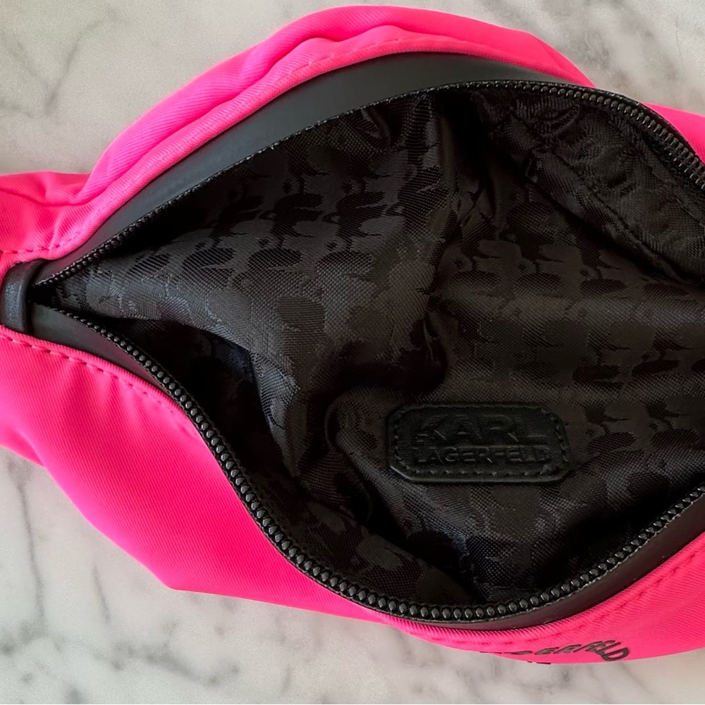 KARL LAGERFELD
Rue St Guillaume Small Fanny Bag Belt Bag NEON PINK - Picture 5 of 13